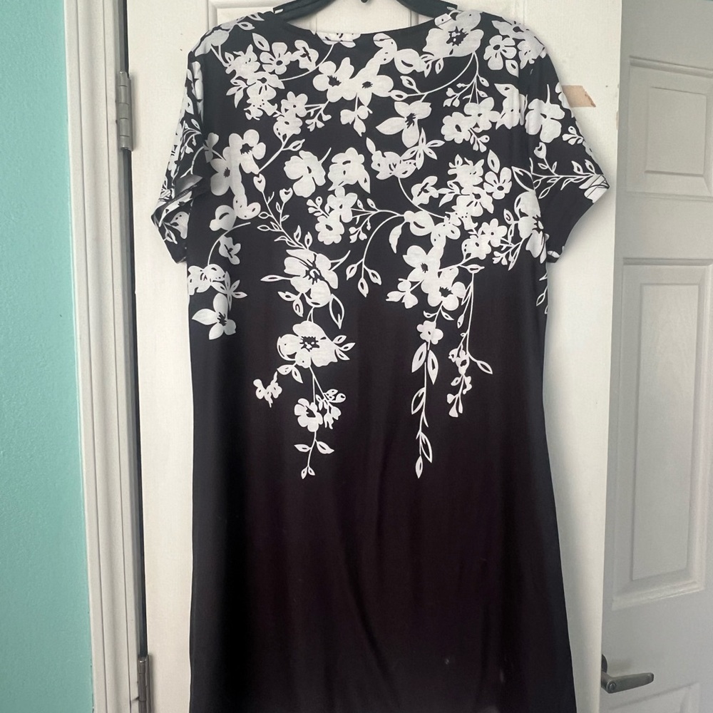 Floral print black dress